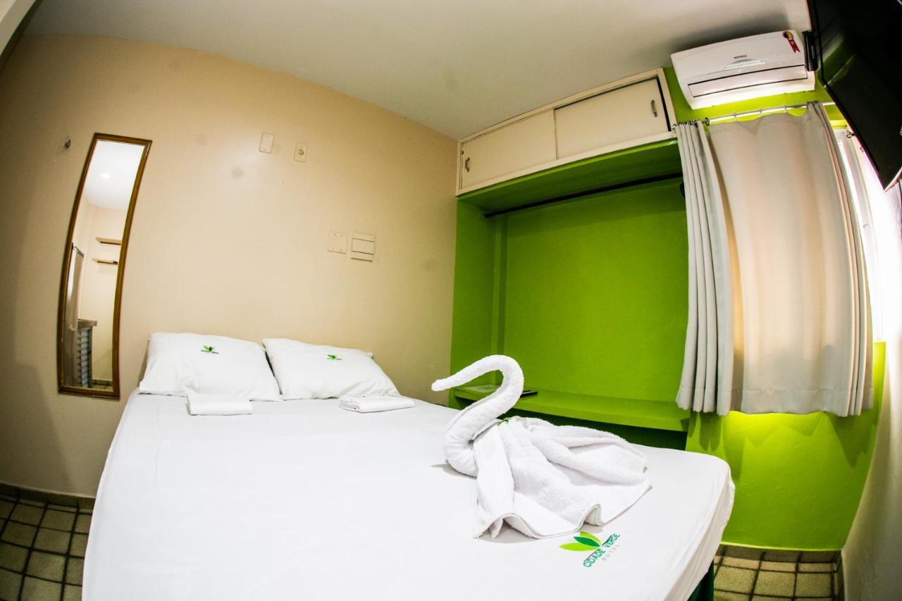Flat 3*